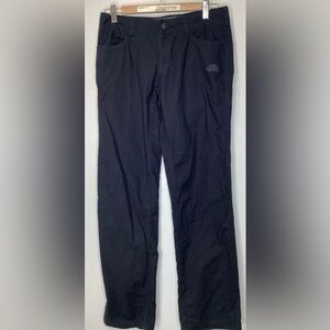 The North Face Athletic Hiking/walking  Pants. Size 4R Cotton/poly Blend. In Goo